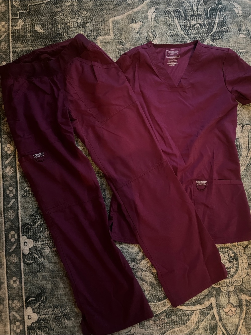 Cherokee Women's Burgundy Scrub Set - V-Neck Top & Elastic Pants